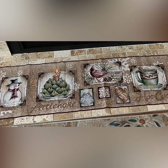 Tapestry Table Runner “Winter Memories” by Rebecca Carter 13 x 72 USA 🇺🇸 made - Picture 3 of 7